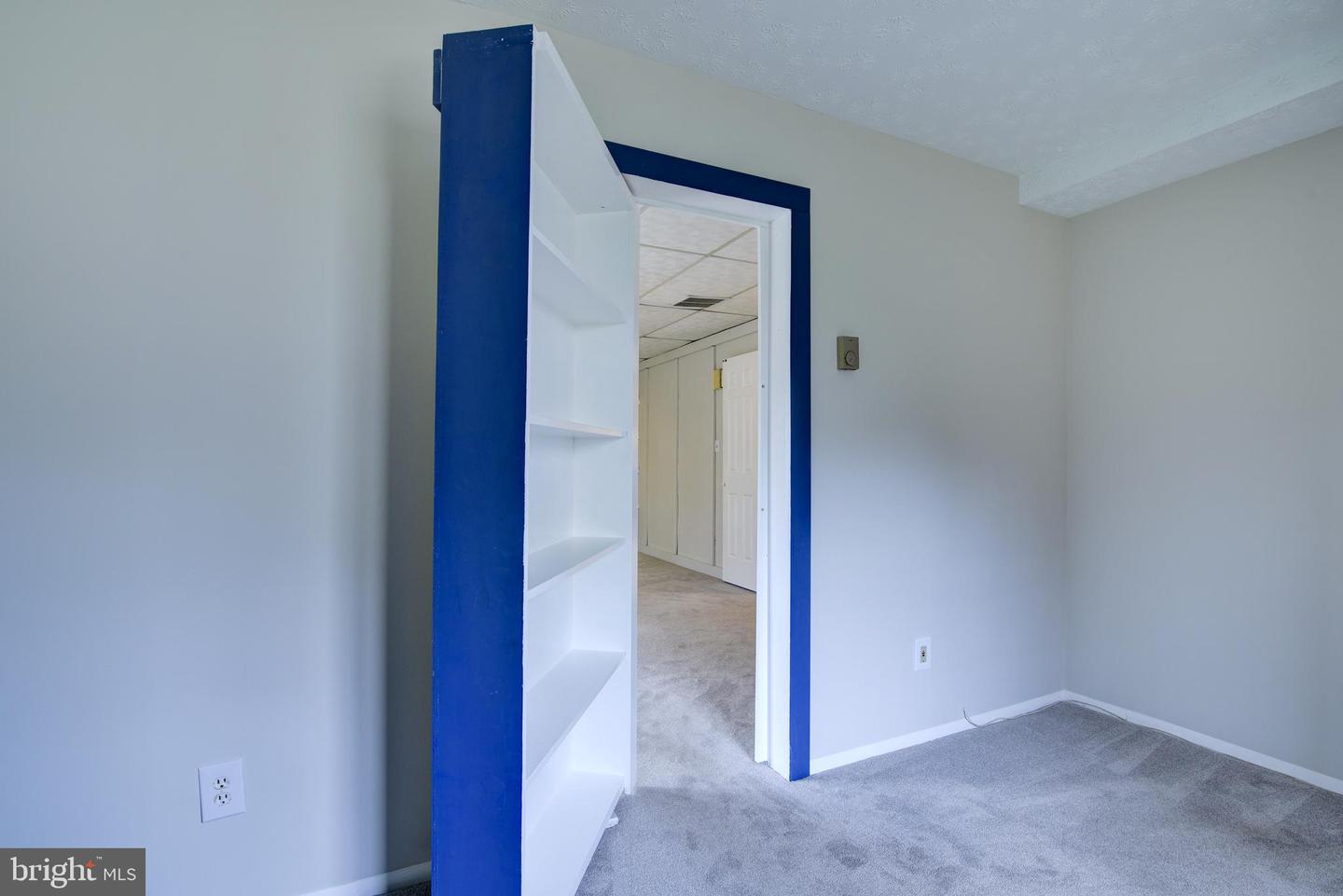 1706 Fantasia CIRCLE