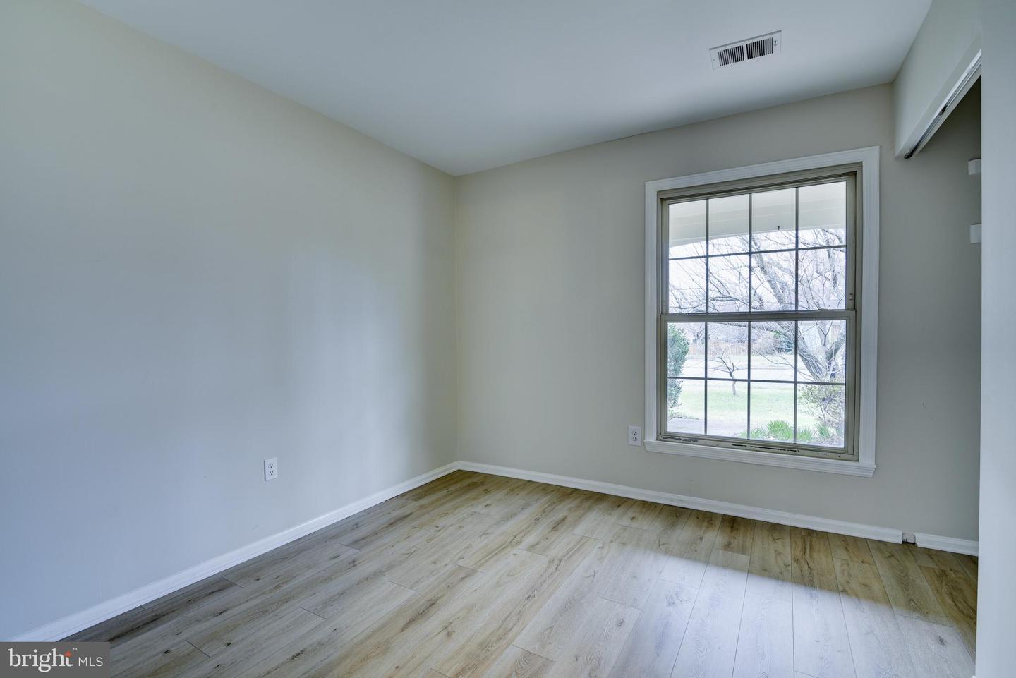1706 Fantasia CIRCLE