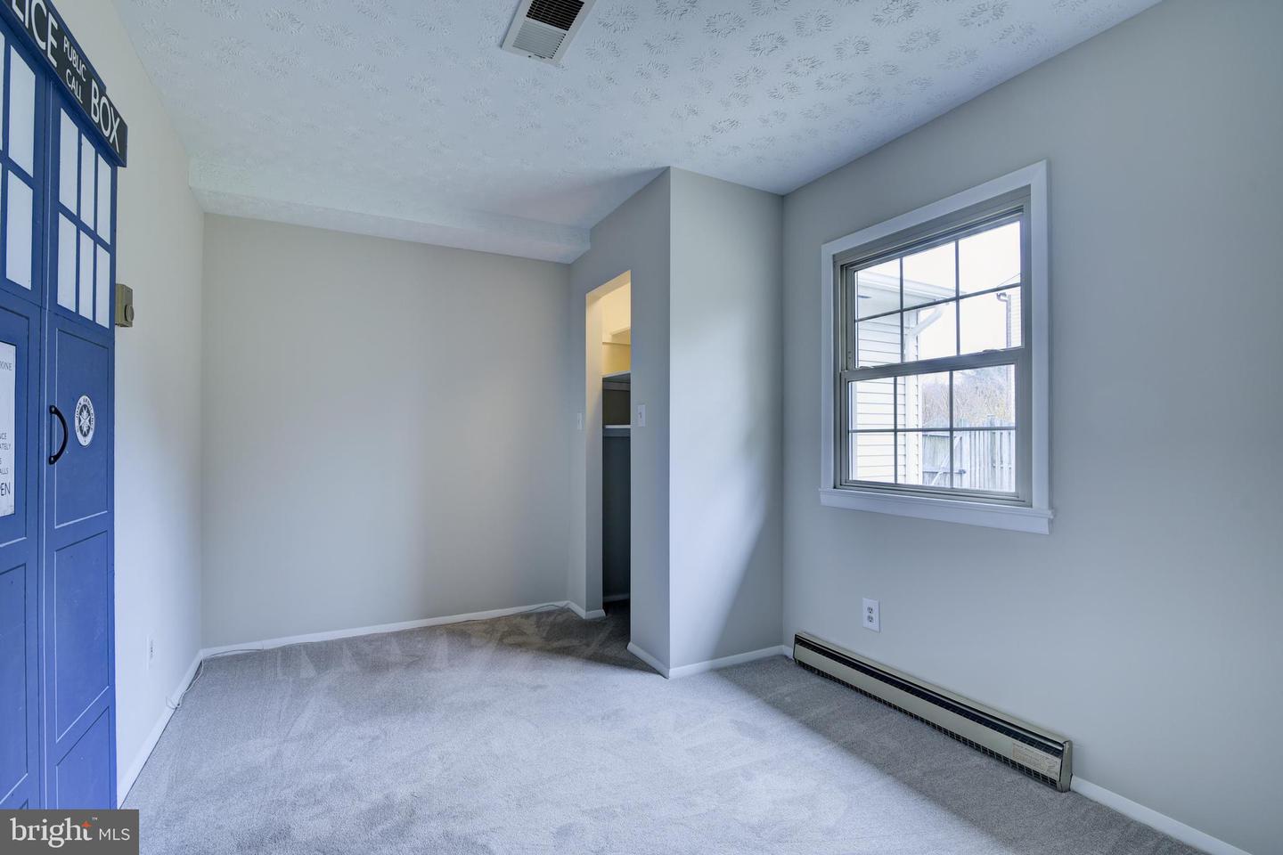 1706 Fantasia CIRCLE