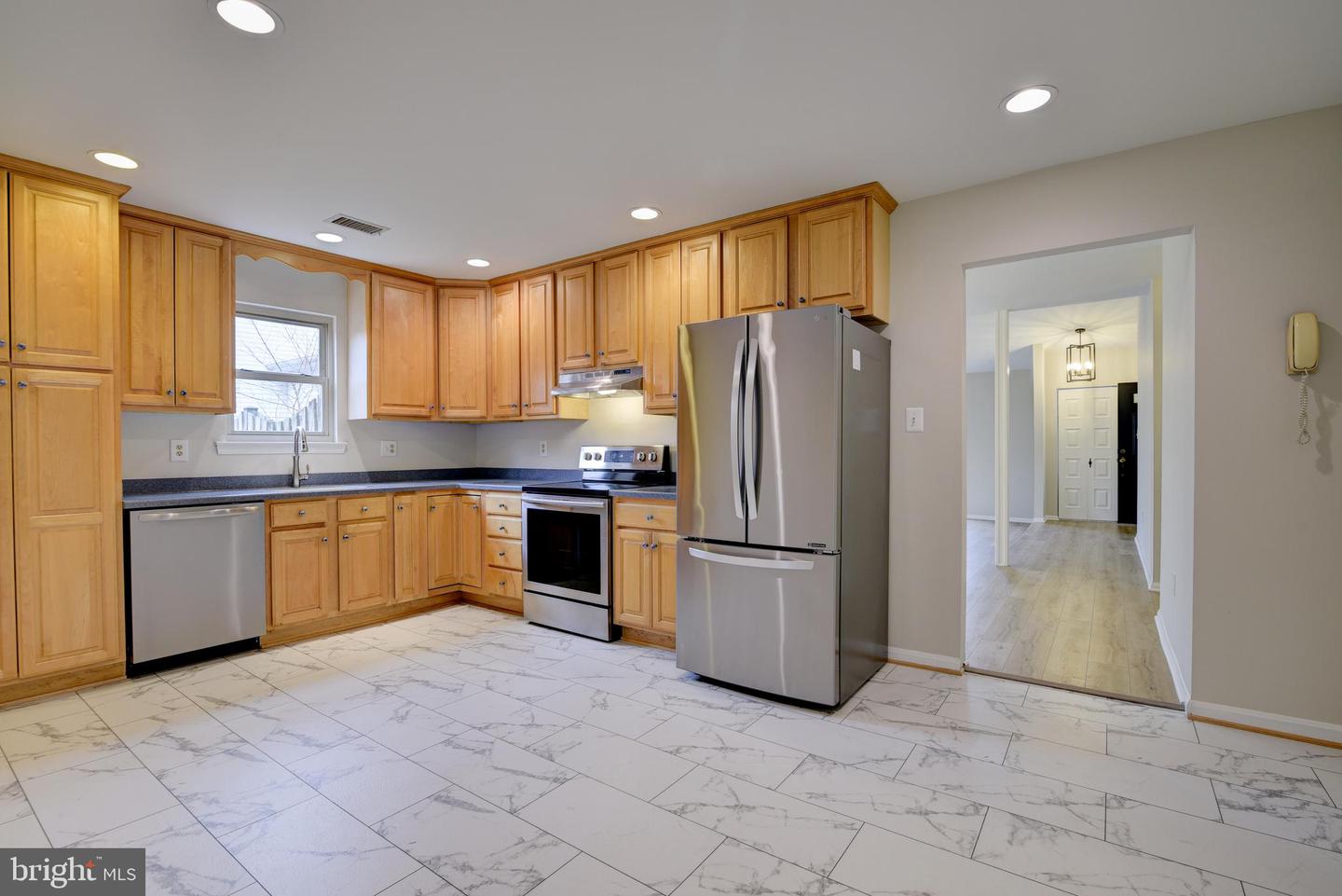 1706 Fantasia CIRCLE