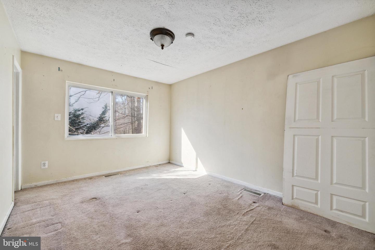 2227 Sanibel DRIVE
