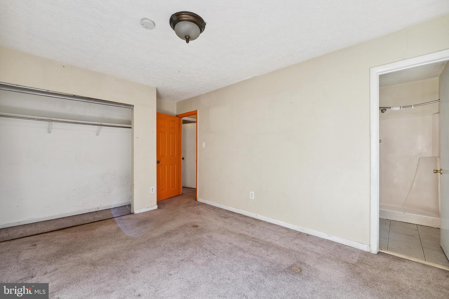 2227 Sanibel DRIVE