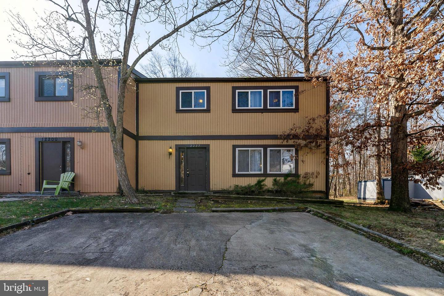 2227 Sanibel DRIVE