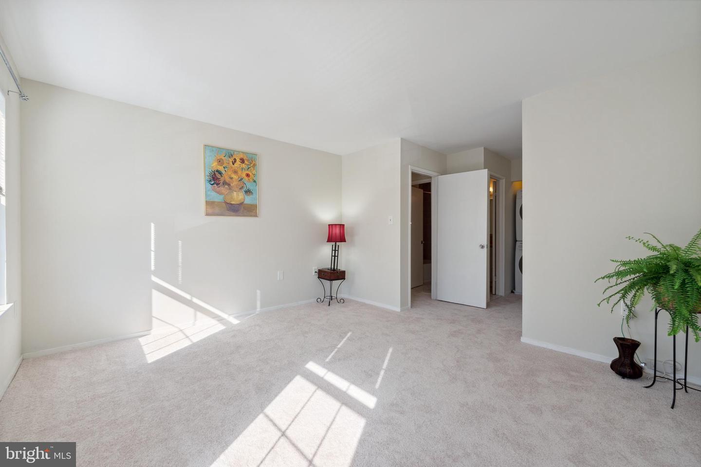 7822 Harrowgate CIRCLE Unit: D