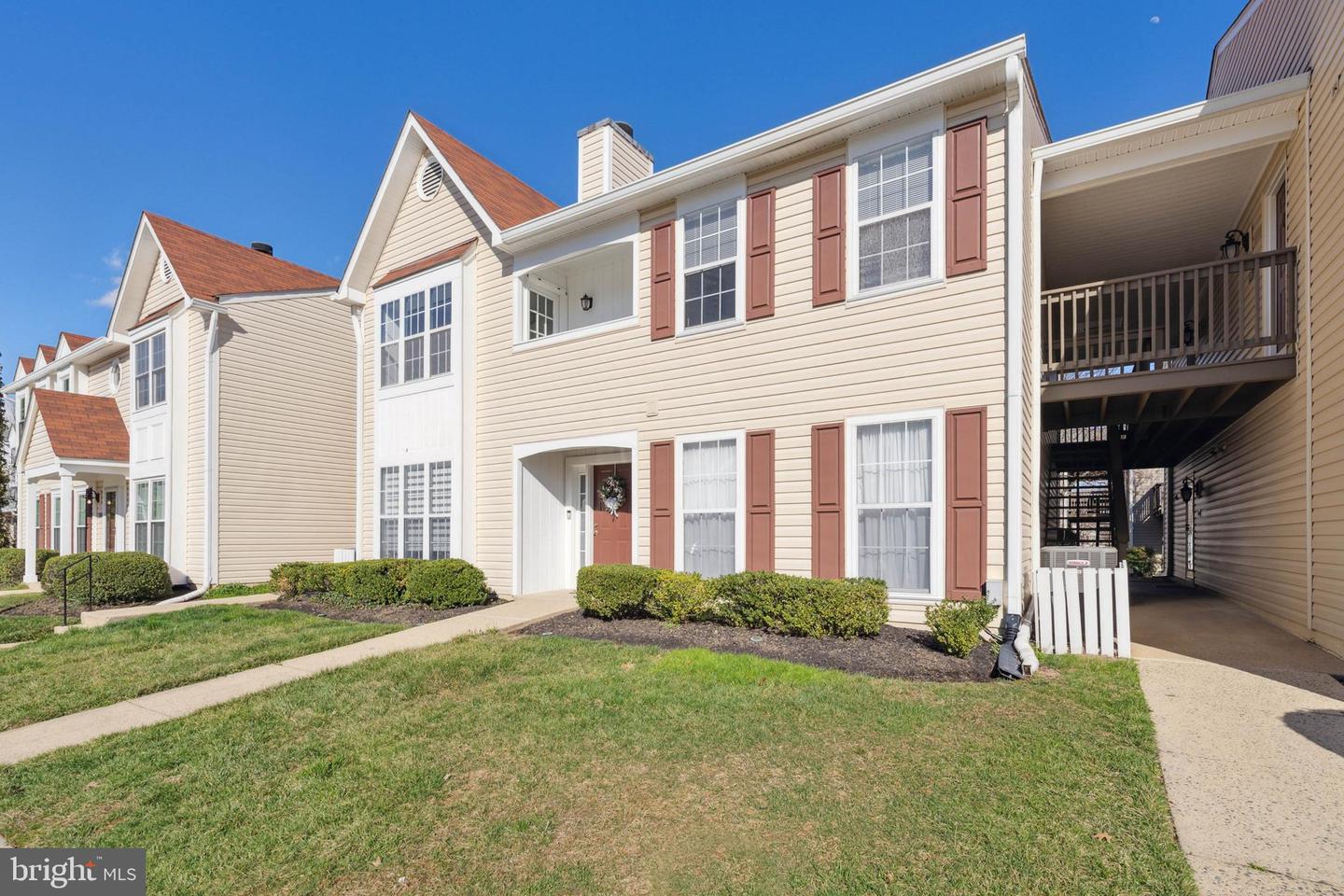 7822 Harrowgate CIRCLE Unit: D