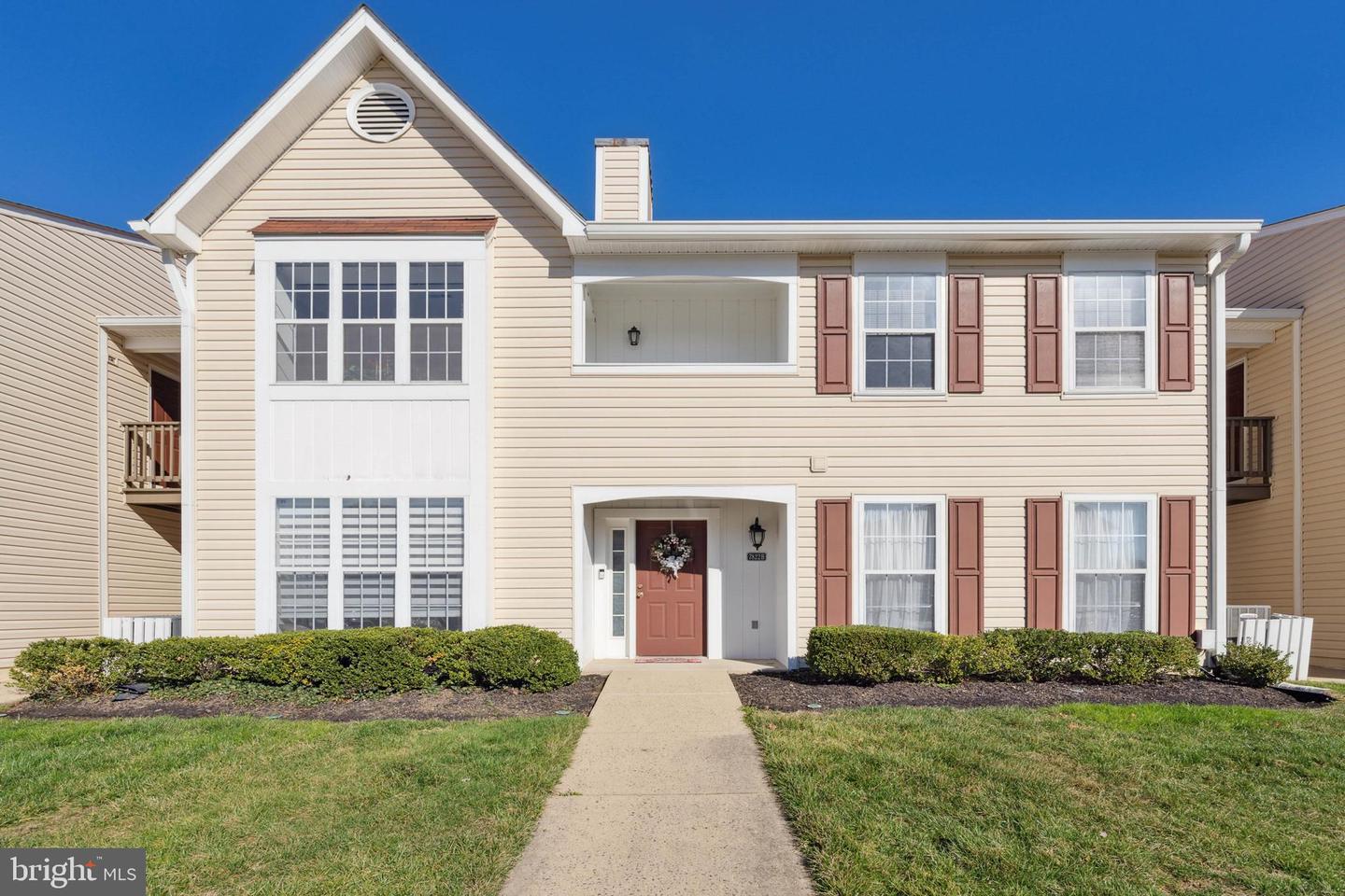 7822 Harrowgate CIRCLE Unit: D
