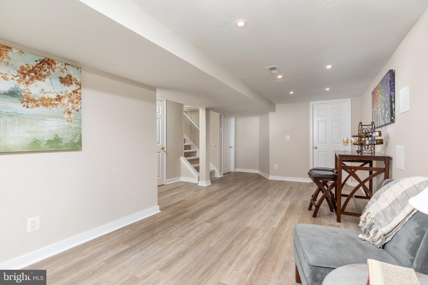 3703 Terrace DRIVE