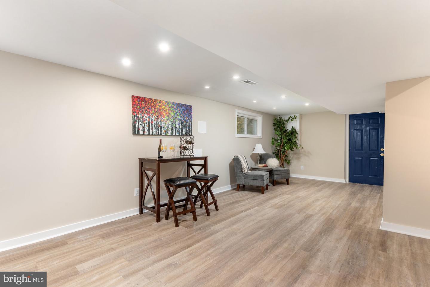 3703 Terrace DRIVE