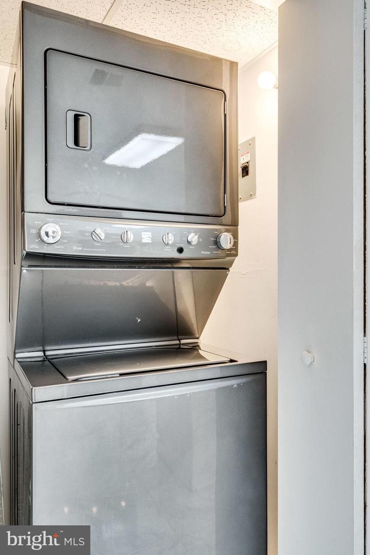 3113 Patrick Henry Unit: 533