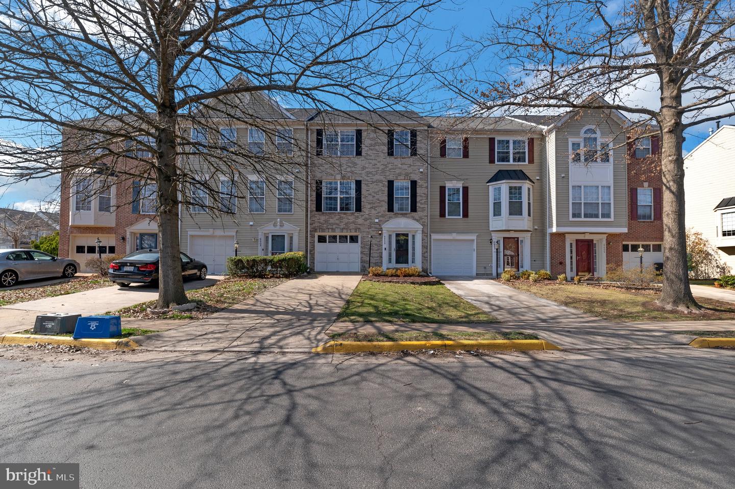 6605 Kelsey Point CIRCLE