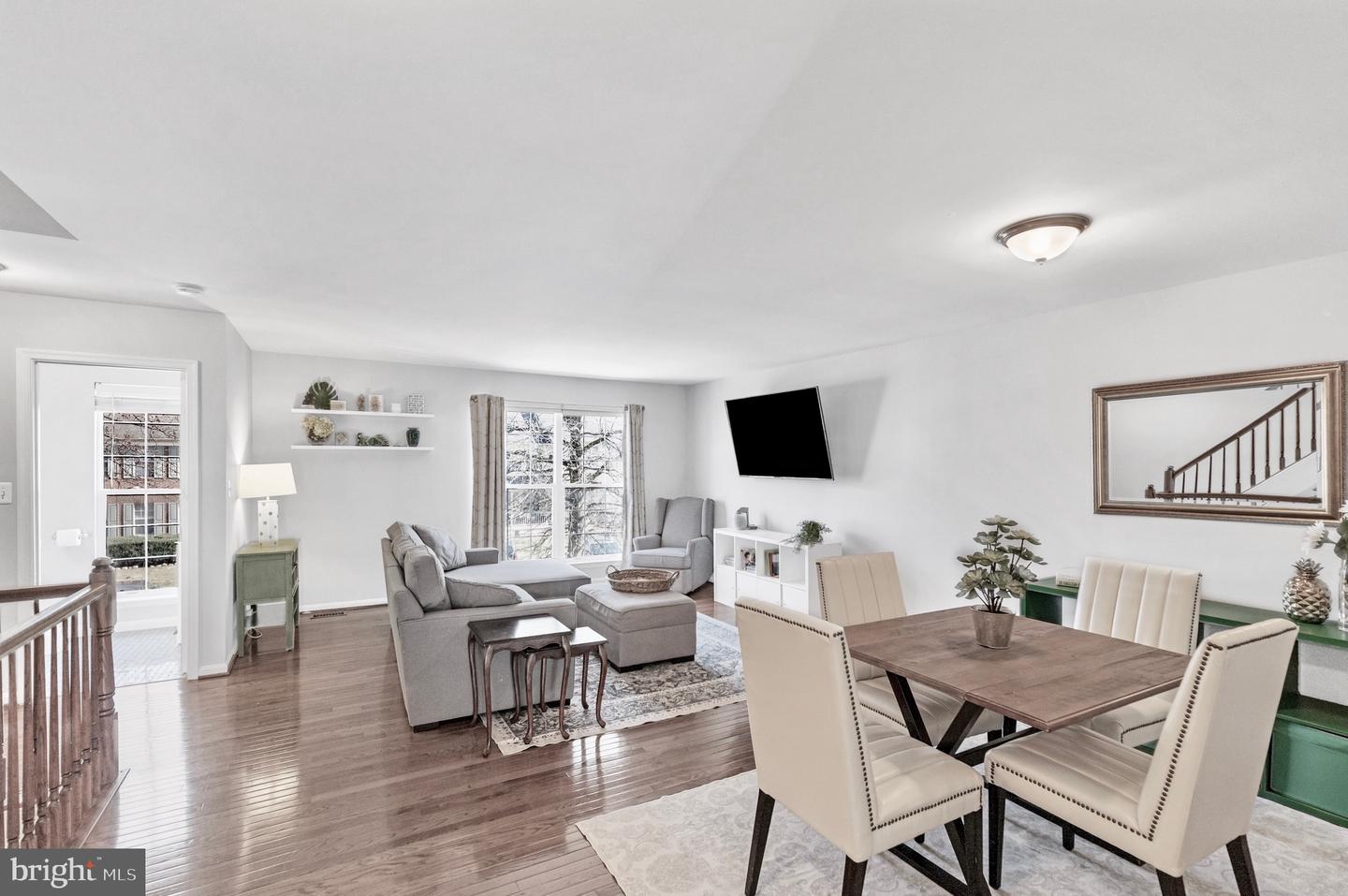 6605 Kelsey Point CIRCLE