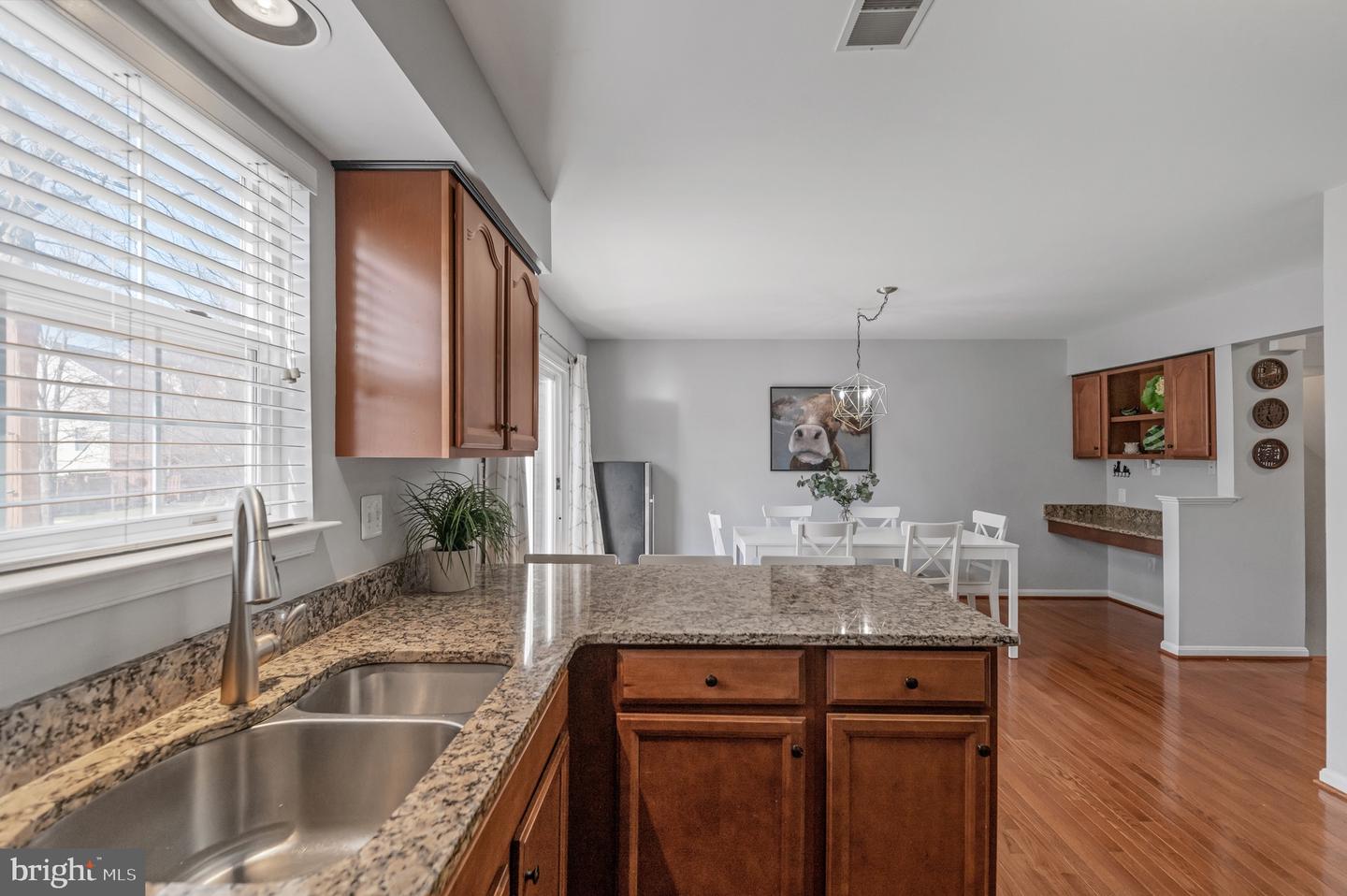 6605 Kelsey Point CIRCLE