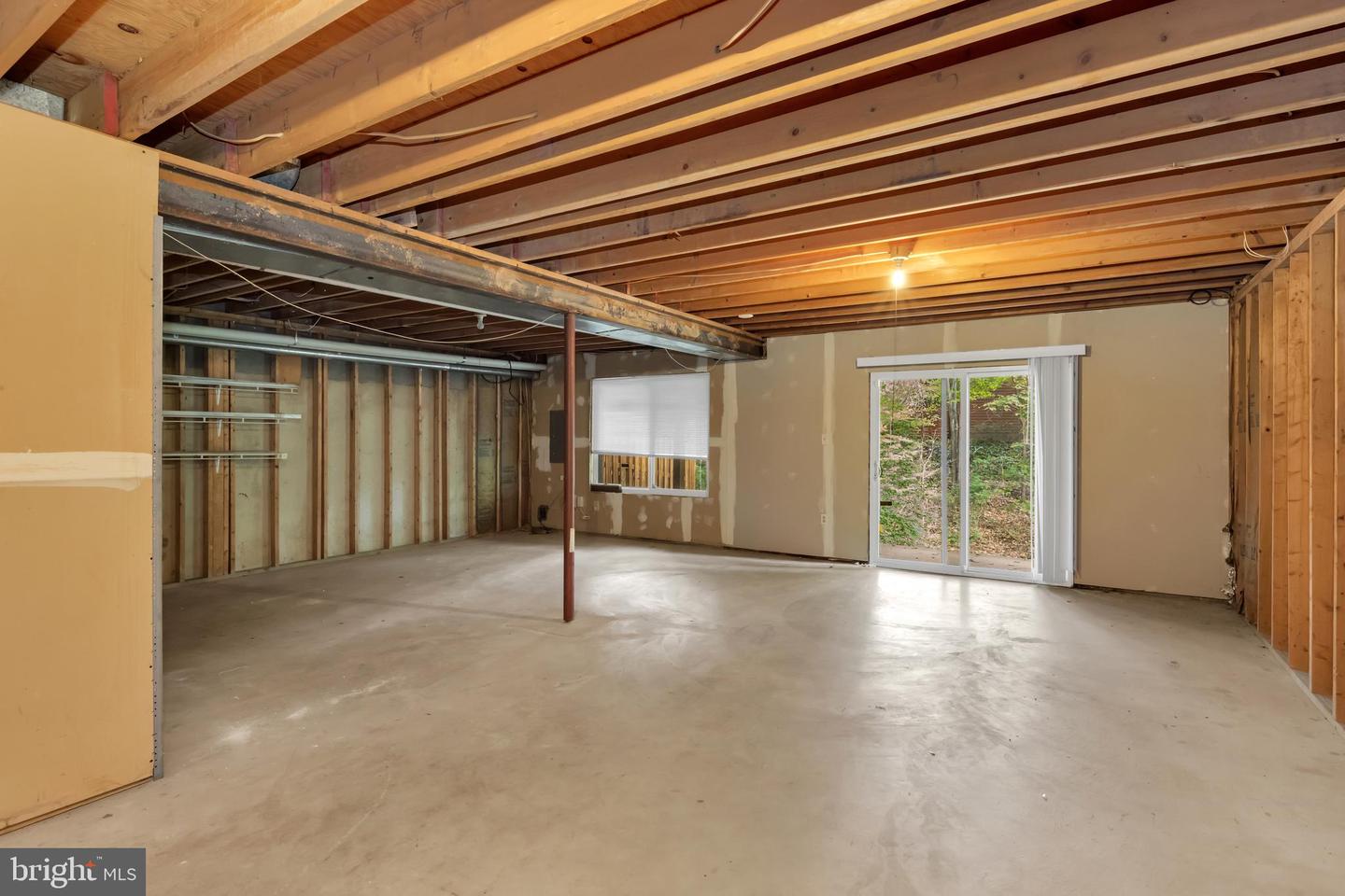 2235 Cedar Cove COURT