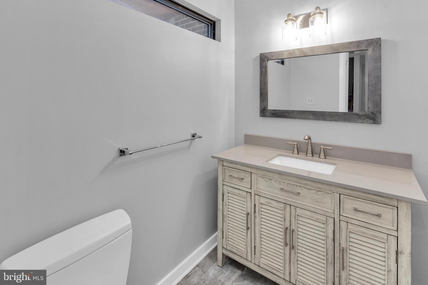 2235 Cedar Cove COURT