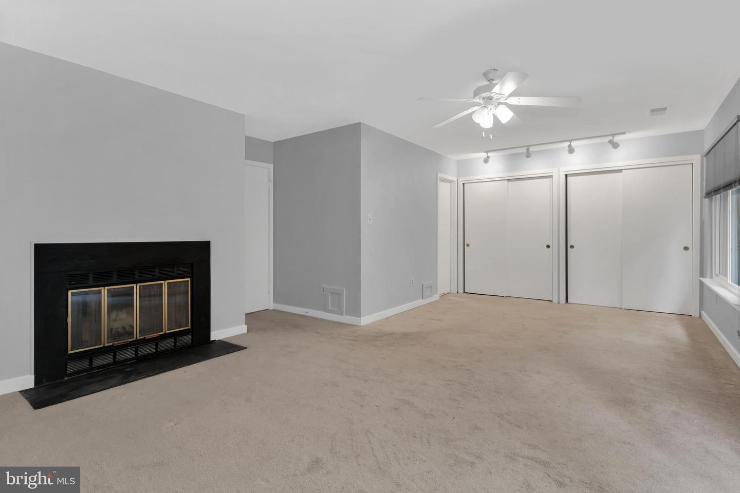 2235 Cedar Cove COURT