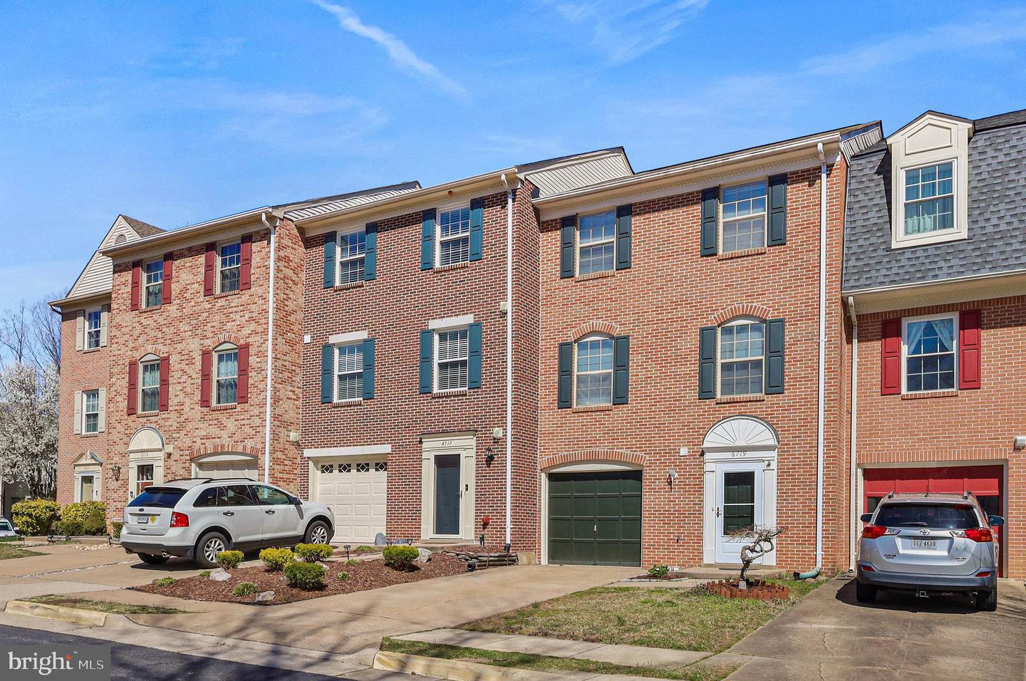 6719 Sunset Woods COURT