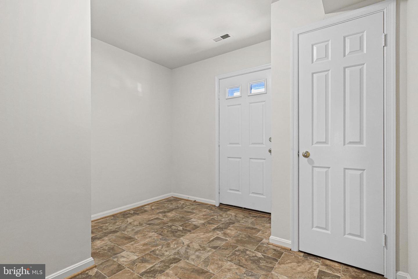 6719 Sunset Woods COURT
