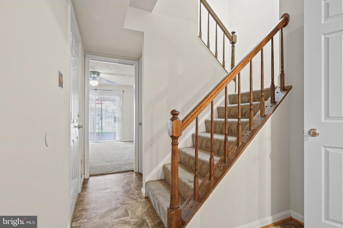 6719 Sunset Woods COURT