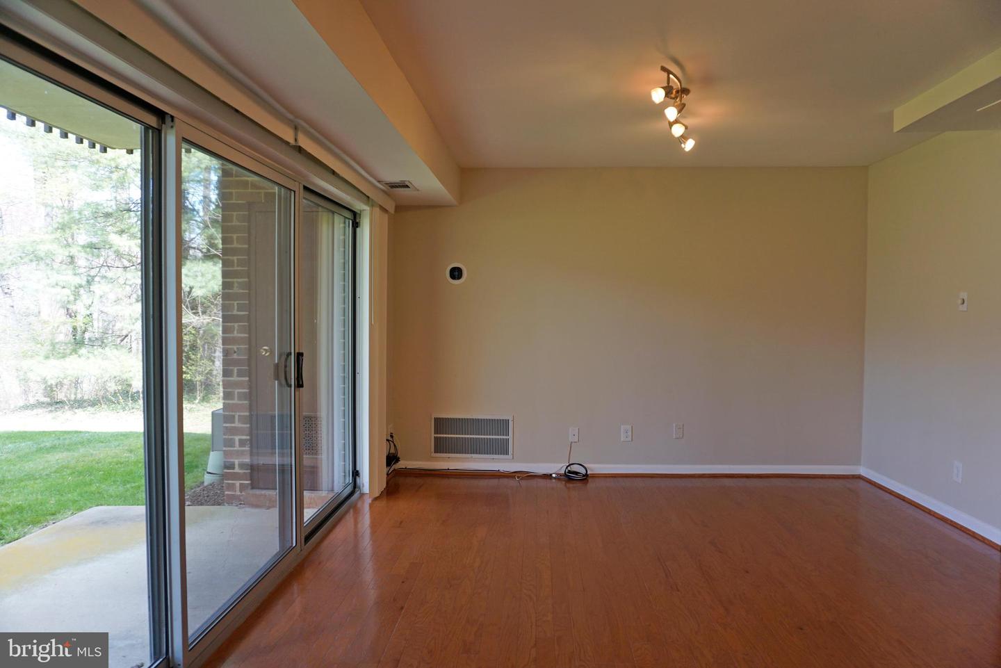 11604 Vantage Hill ROAD Unit: 2A