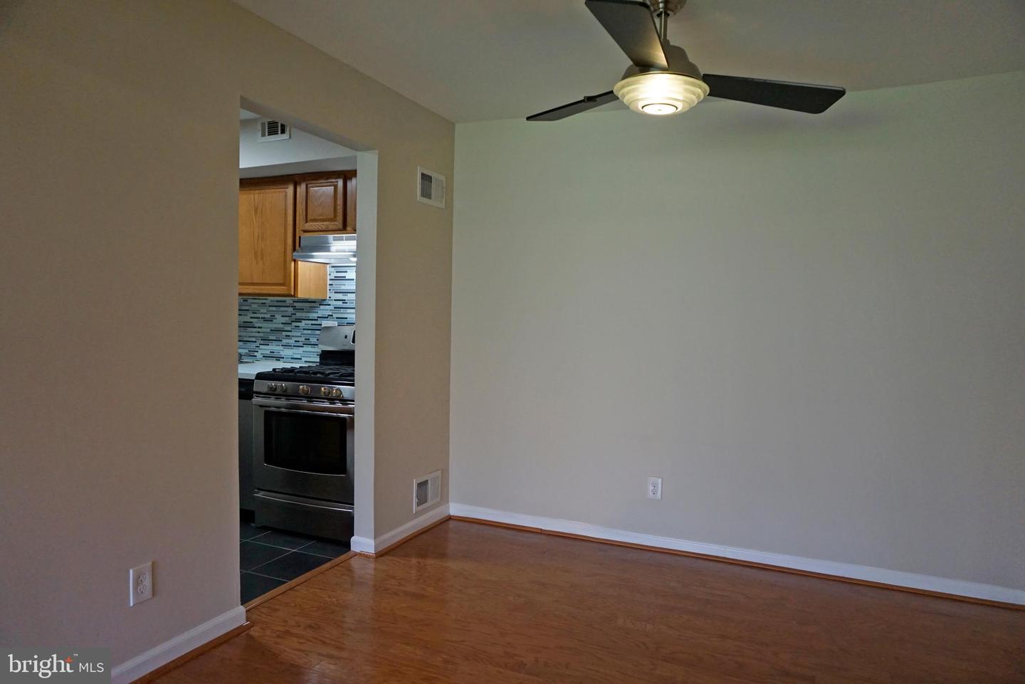 11604 Vantage Hill ROAD Unit: 2A