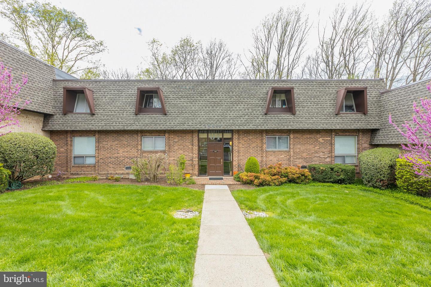 11604 Vantage Hill ROAD Unit: 2A