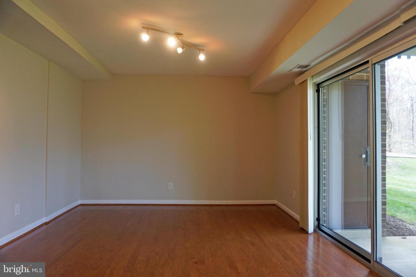 11604 Vantage Hill ROAD Unit: 2A