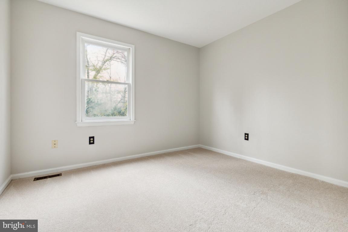 6038 Makely DRIVE