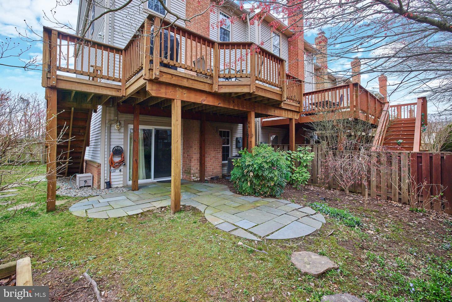 4218 Sleepy Lake DRIVE