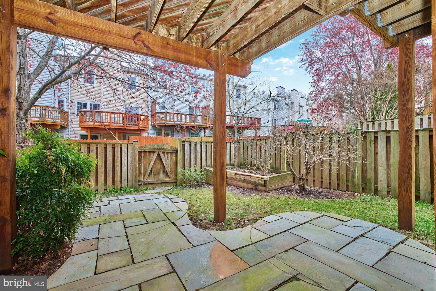 4218 Sleepy Lake DRIVE