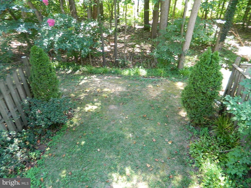 9039 Giltinan COURT