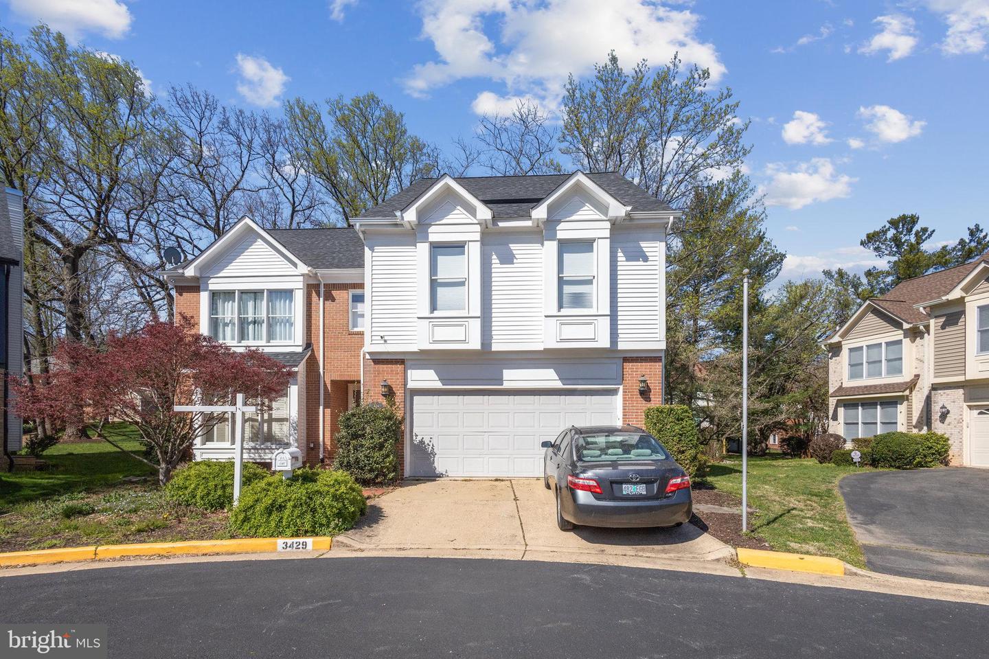 3429 Silver Maple PLACE