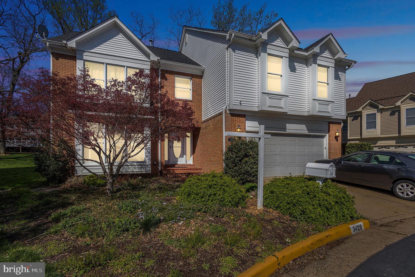 3429 Silver Maple PLACE