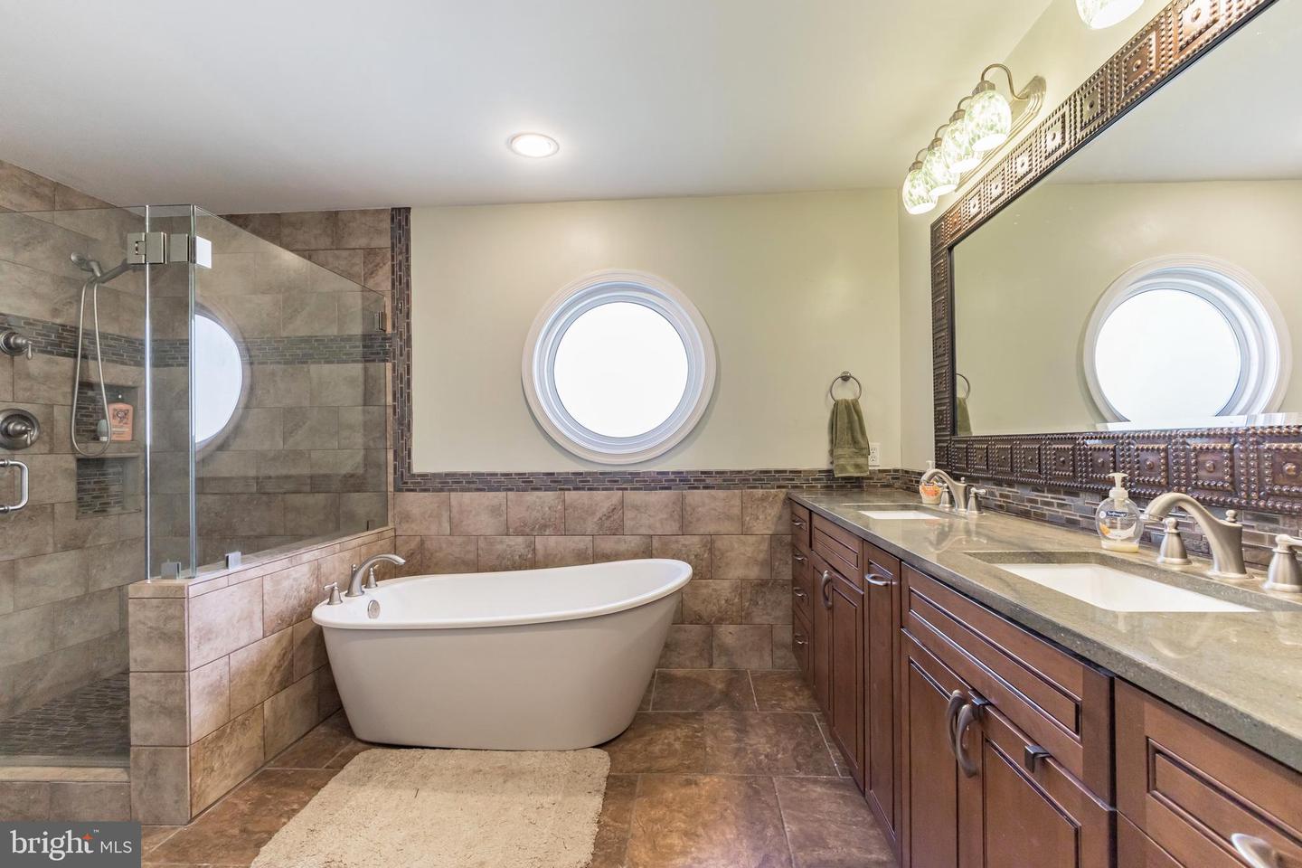 3429 Silver Maple PLACE