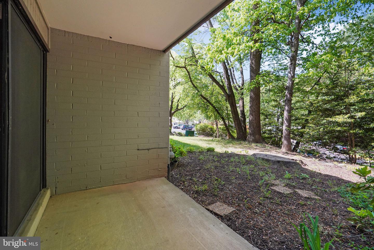 2210 Springwood DRIVE Unit: T7