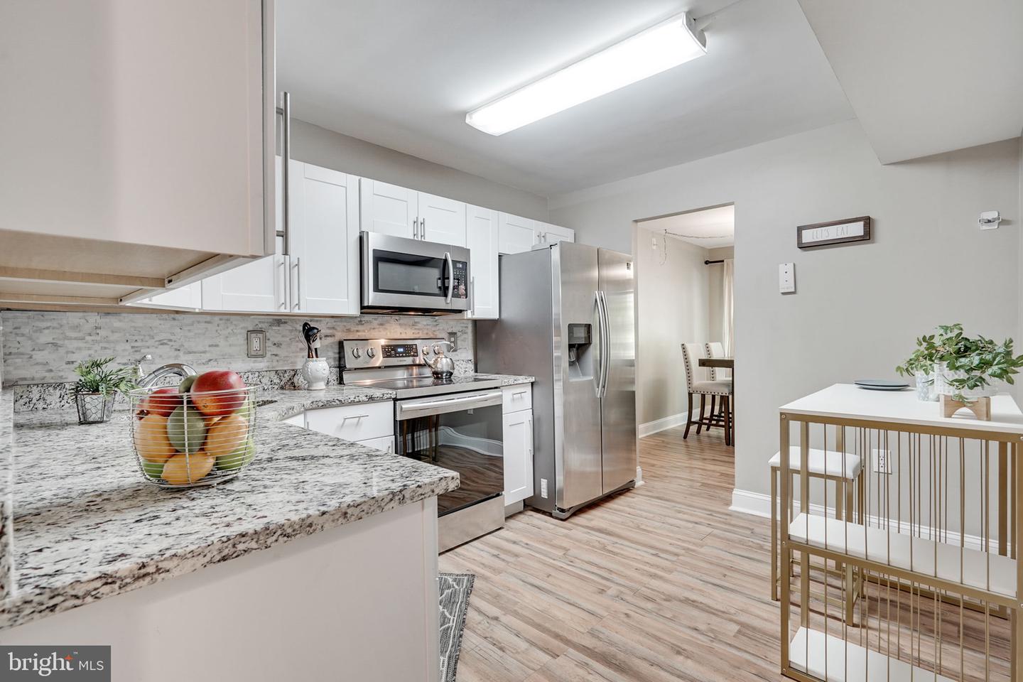 2210 Springwood DRIVE Unit: T7