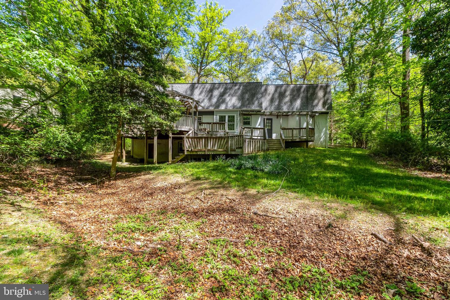 11627 Sourwood LANE