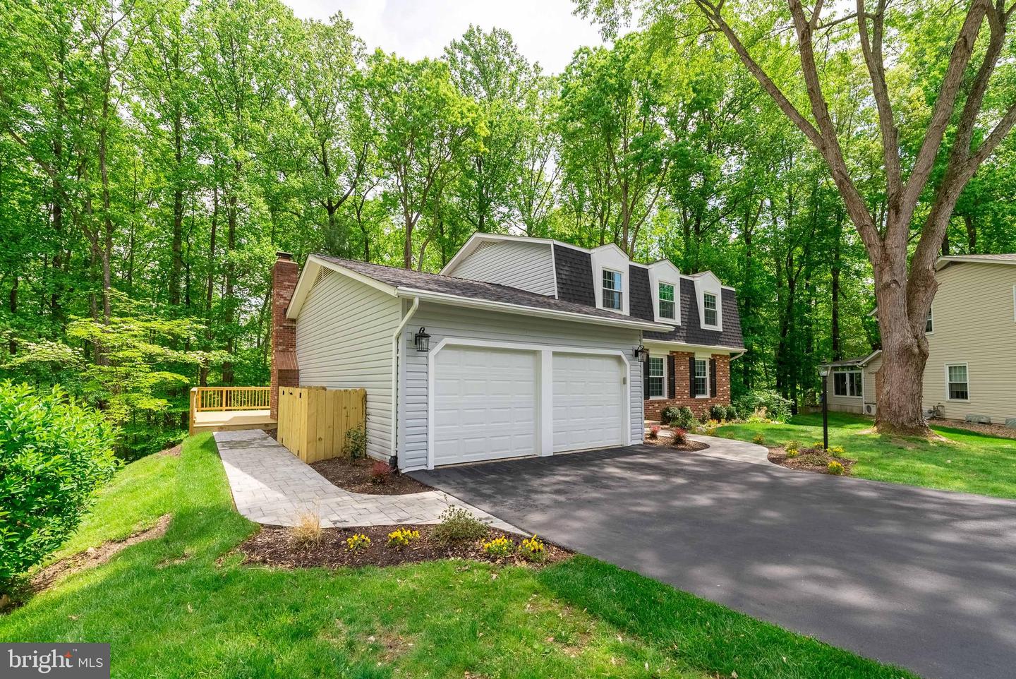 7001 Barnacle PLACE
