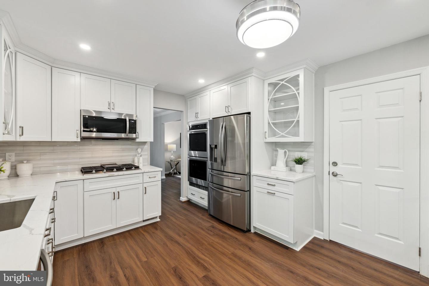 7001 Barnacle PLACE