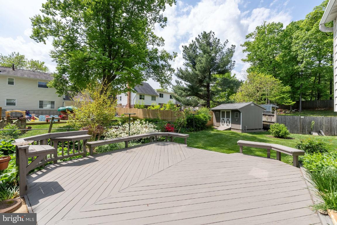 9606 Sonjo COURT