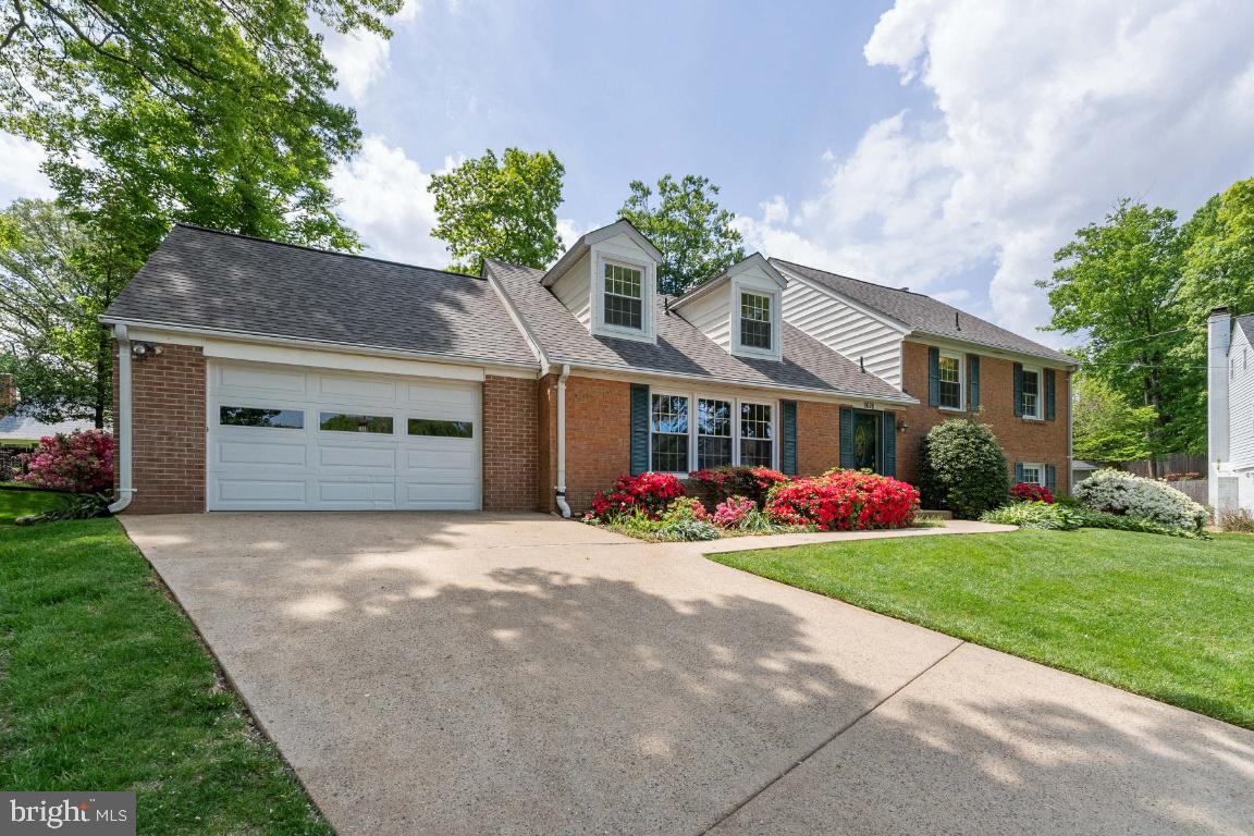 9606 Sonjo COURT