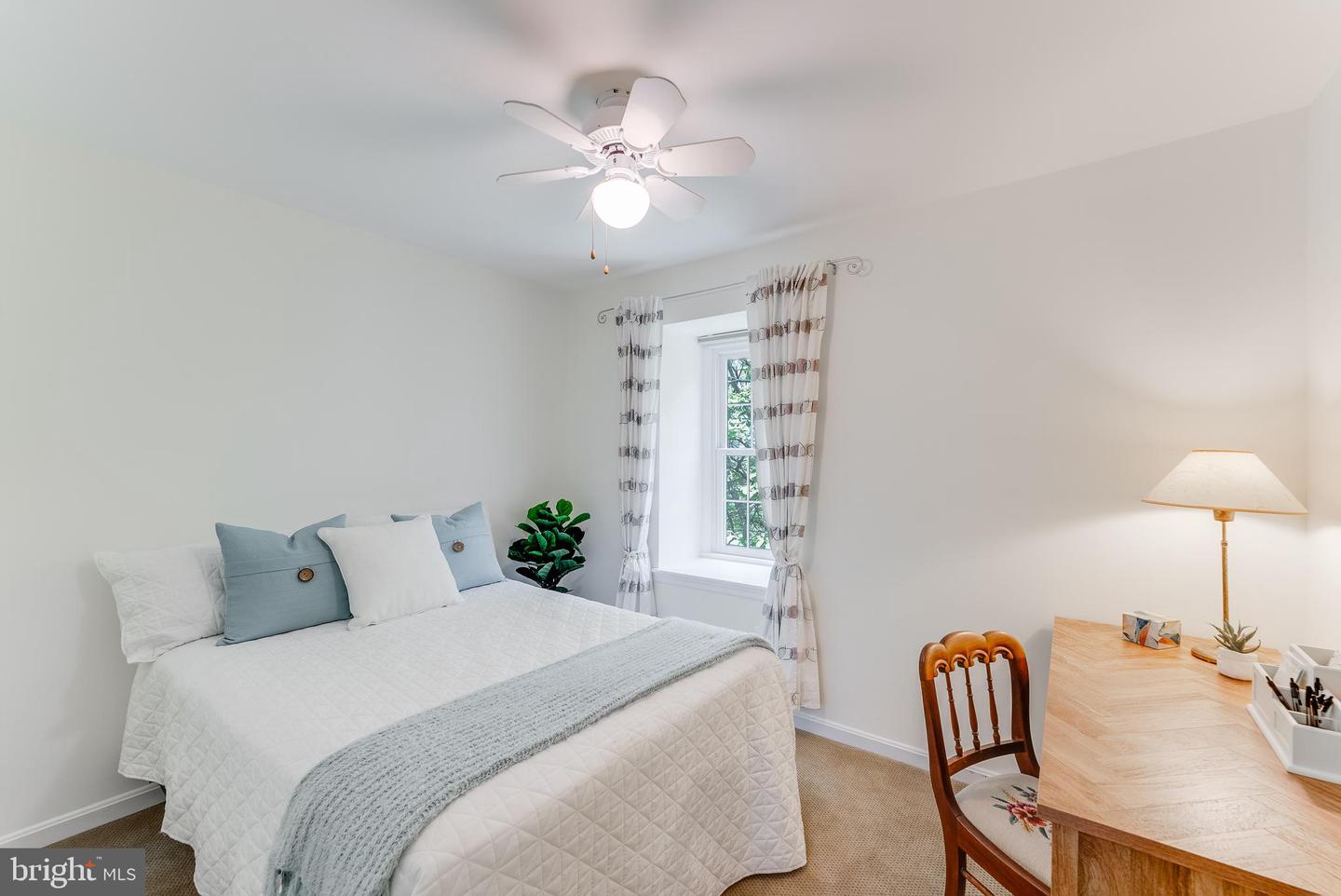 2967 Oakborough SQUARE