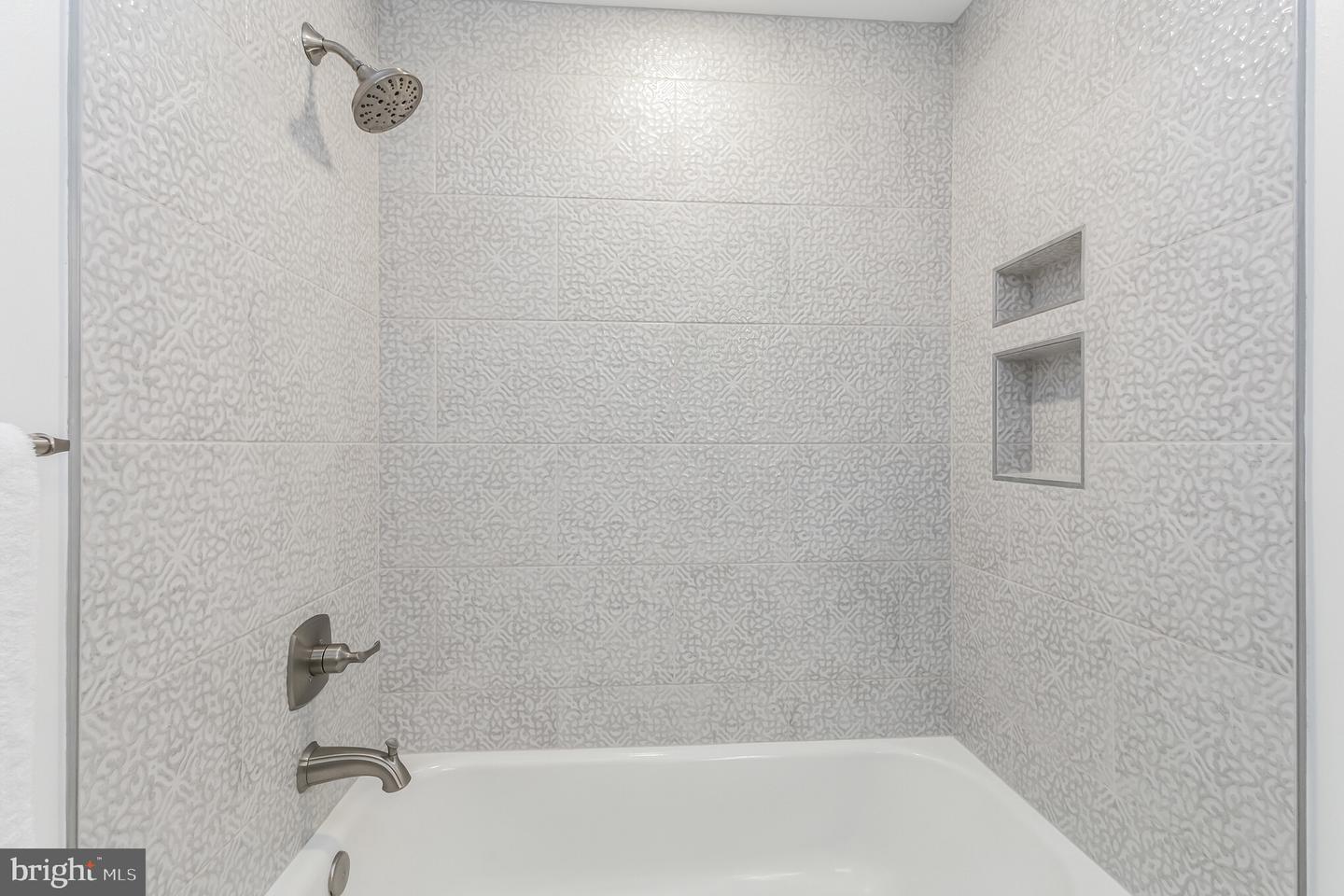 5973 Clerkenwell COURT