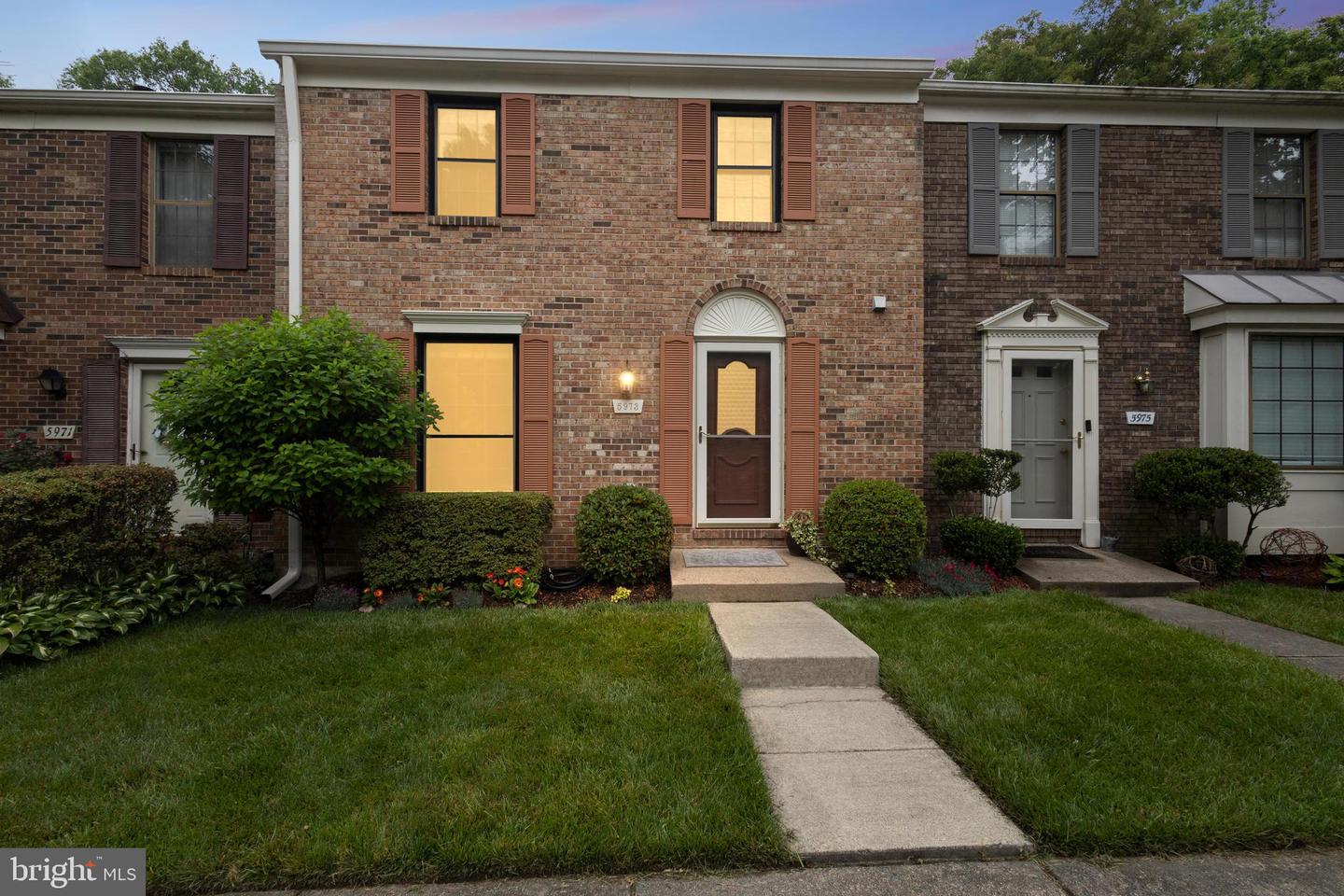 5973 Clerkenwell COURT