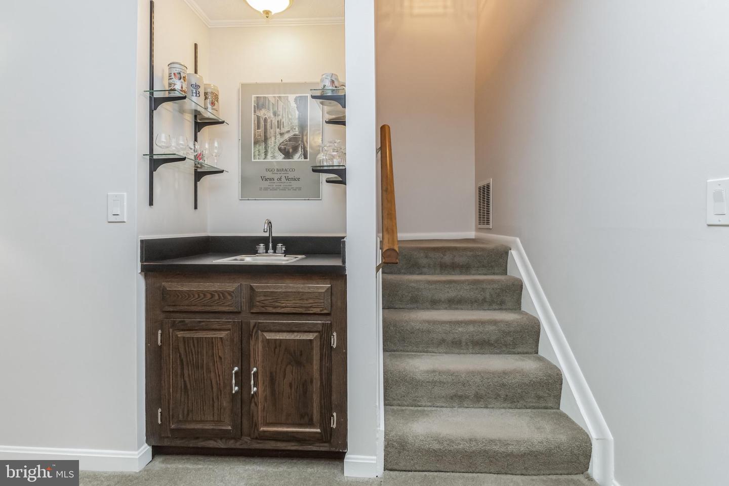 5973 Clerkenwell COURT