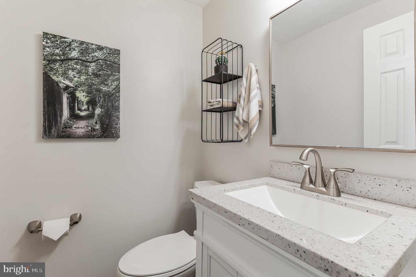 5973 Clerkenwell COURT