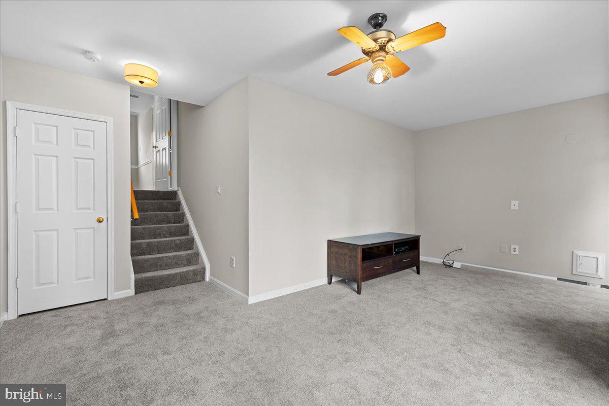 4607 King Duncan ROAD