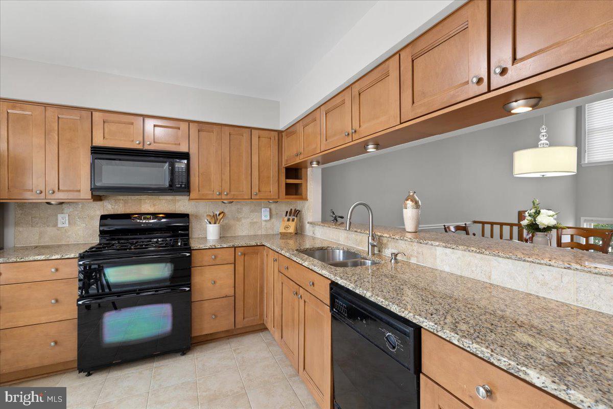 4607 King Duncan ROAD