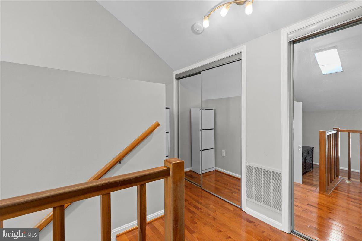 4607 King Duncan ROAD