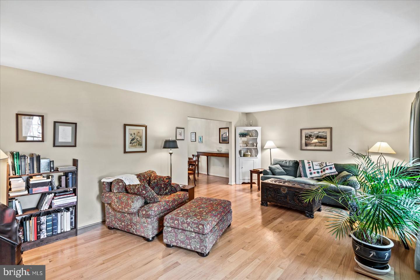 9522 Marcus COURT