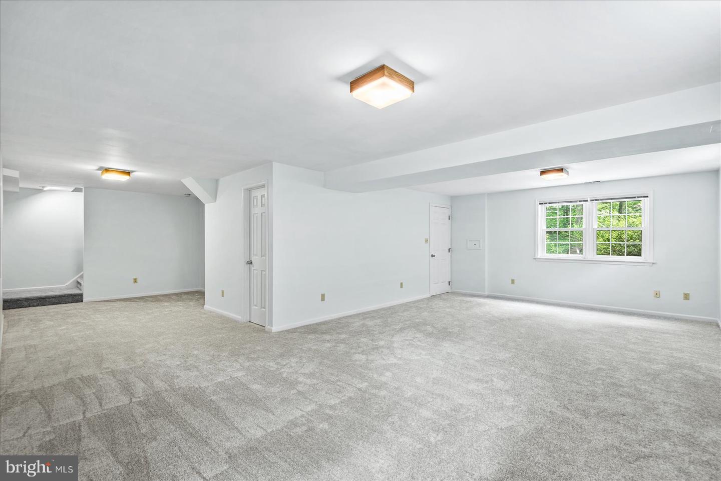 9522 Marcus COURT